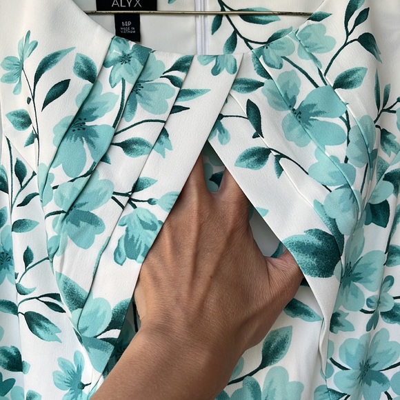 BNWOT Alyx floral dress - Picture 6 of 16